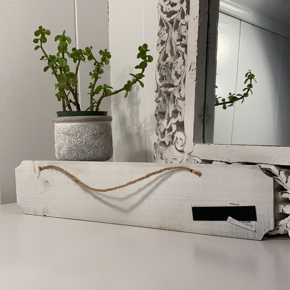 Hello Welcome Sign - Picture 3 of 6